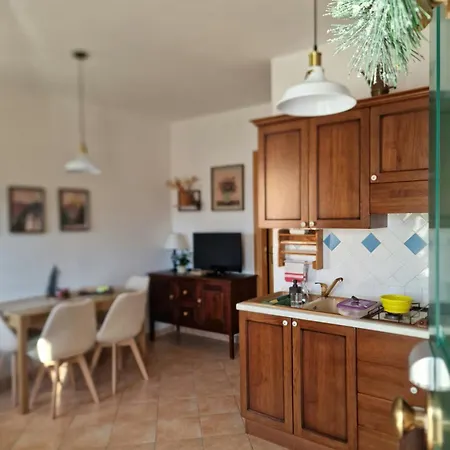 La Casa Di Maca Holiday home *